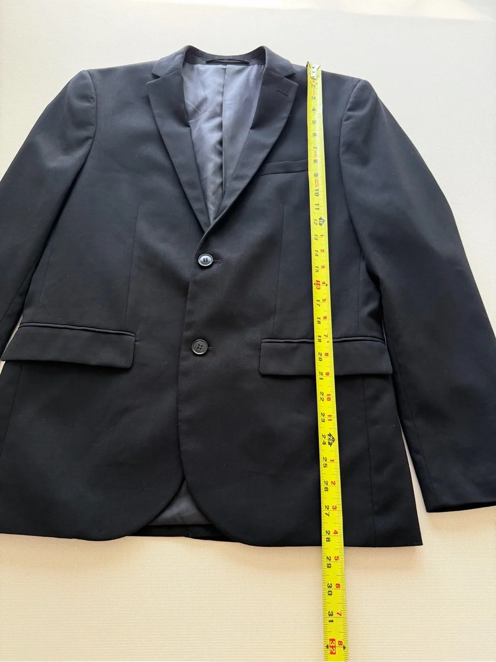 H&M Men's Black Two-Button Blazer with Notch Lapel
